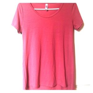 Lularoe XXS Classic T coral colored